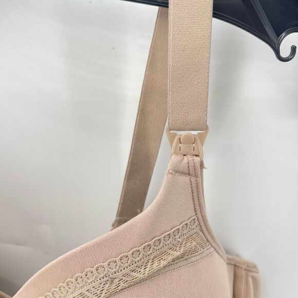 Playtex Womens Maternity Breastfeeding Bra Adjustable Lace Trim 40B/C Beige - Picture 8 of 9